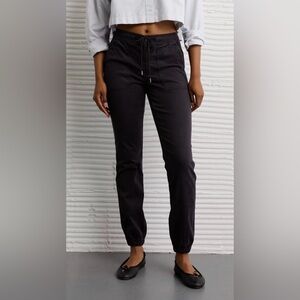 American Eagle jogger Jean